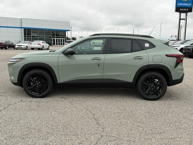 2026 Chevrolet Trax Activ - Photo 2