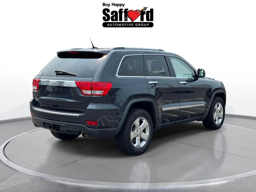 Used 2013 Gray Jeep Limited image 9