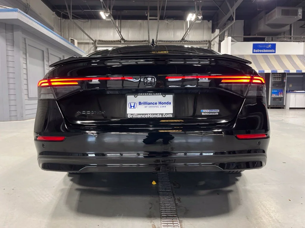 Certified Used 2025 Crystal Black Pearl Honda HYBRID TOURING image 6