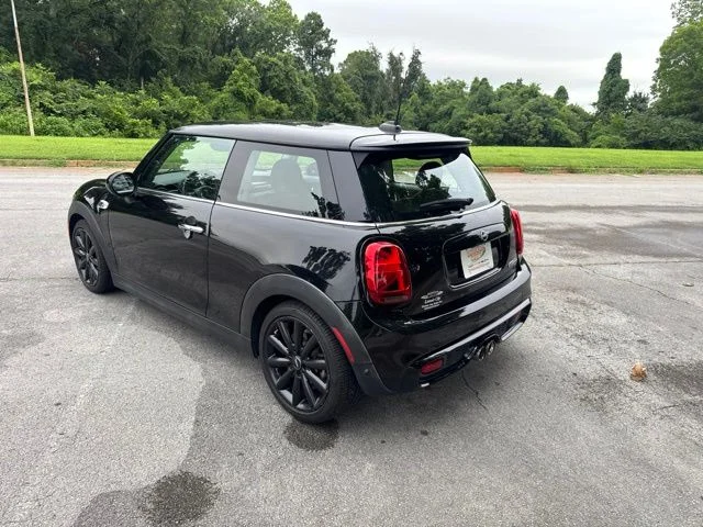 Used 2019 Black MINI Classic image 5