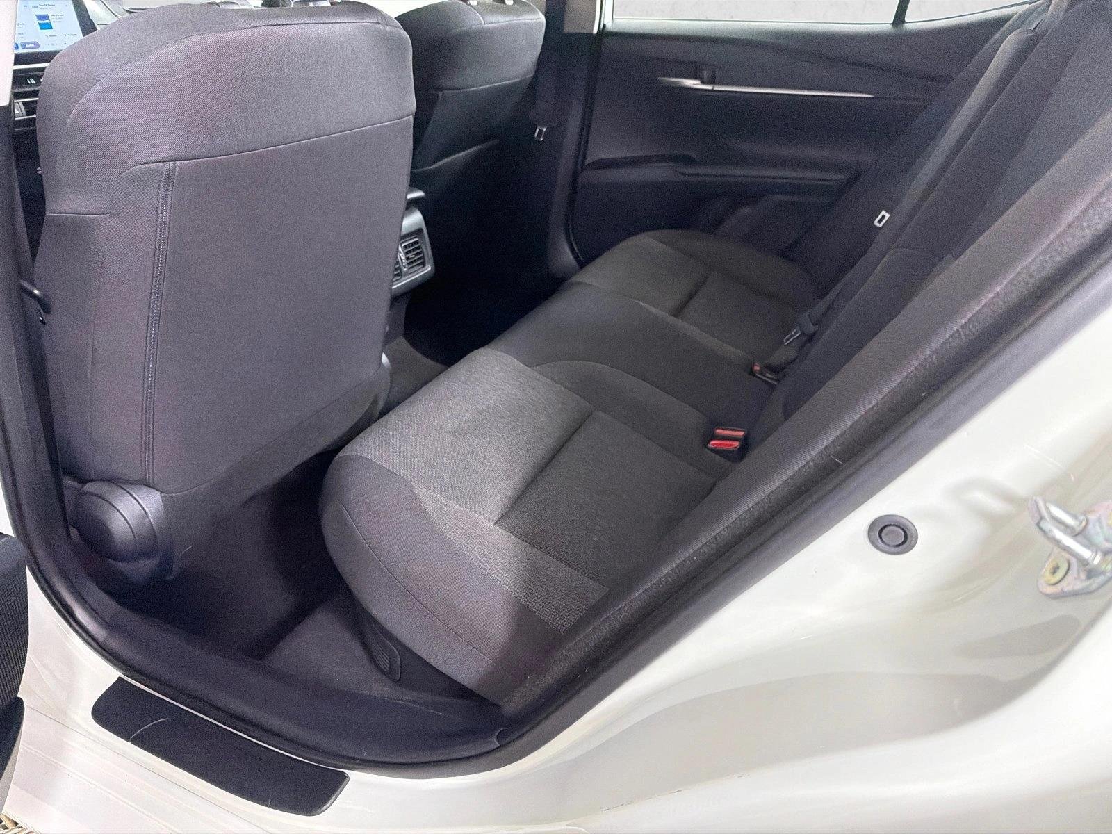Used 2025 Ice Cap Toyota LE image 20