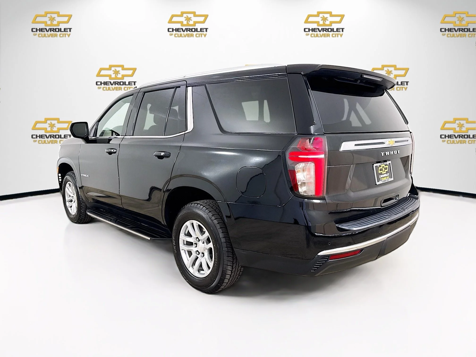 Used 2023 Sterling Gray Metallic Chevrolet LT image 6
