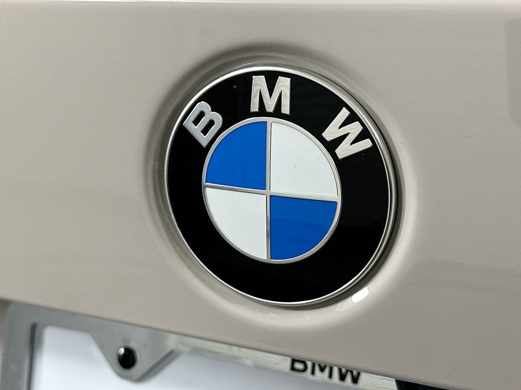Used 2026 Dune Grey Metallic BMW xDrive28i image 22