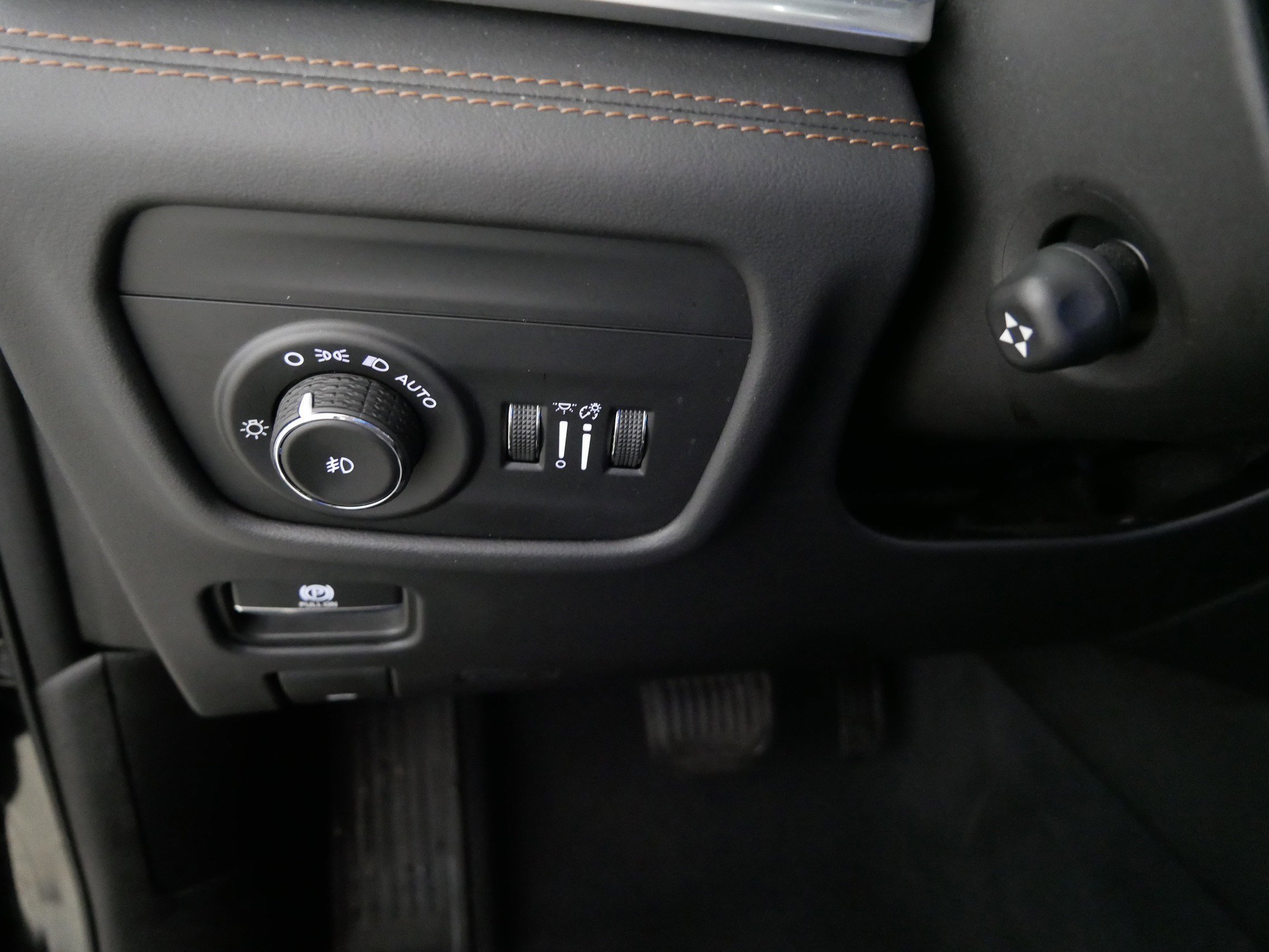 2023 Jeep Grand Cherokee Summit Reserve - Photo 26