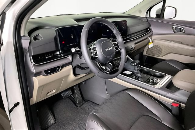New 2026 Snow White Pearl Kia EX image 8