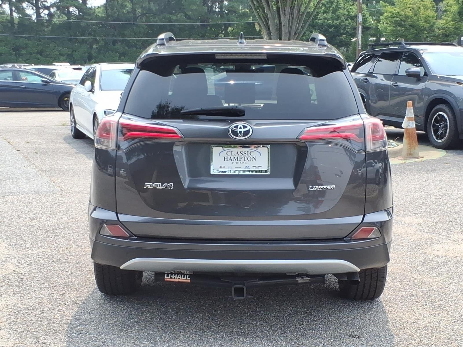 Used 2018 Magnetic Gray Metallic Toyota Limited image 9