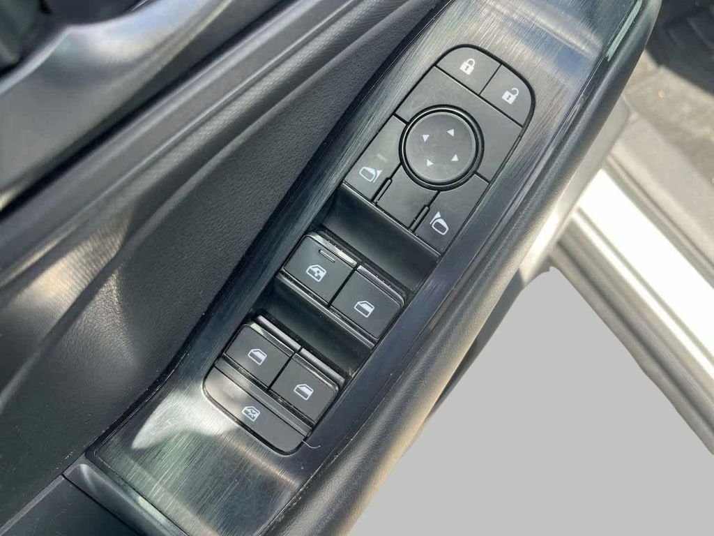 Used 2024 Silver Nissan S image 15