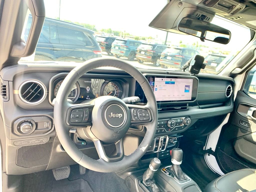 Used 2026 White Jeep Sahara image 15