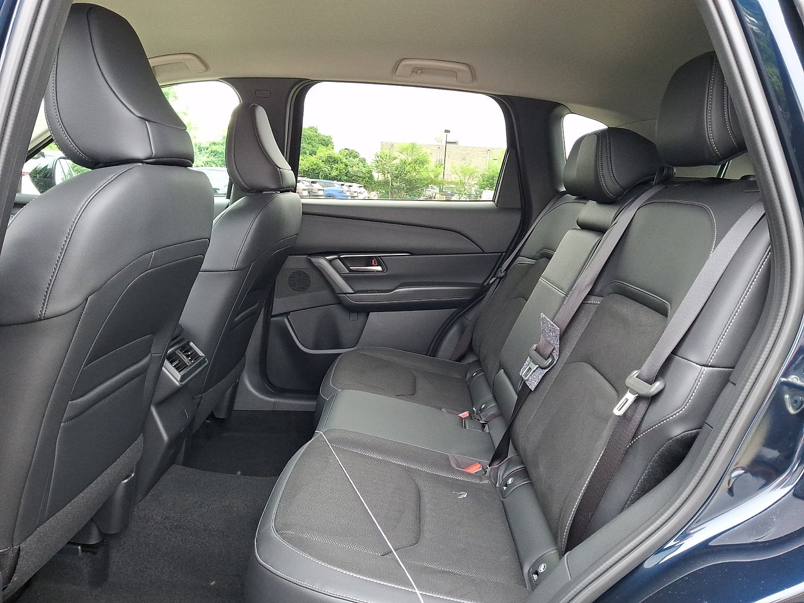 New 2026 Navy Blue Mica Mazda 2.5 S Select AWD image 6