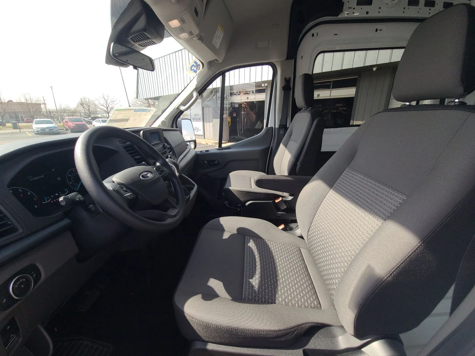 2025 Ford Transit Van Base - Photo 9