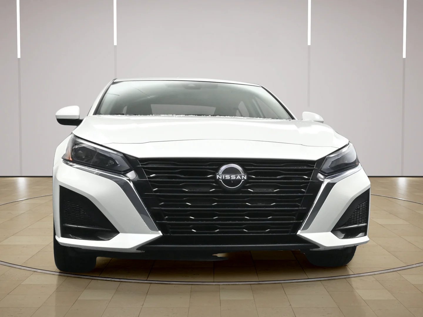 Certified Used 2025 Pearl White Tricoat Nissan SV image 23