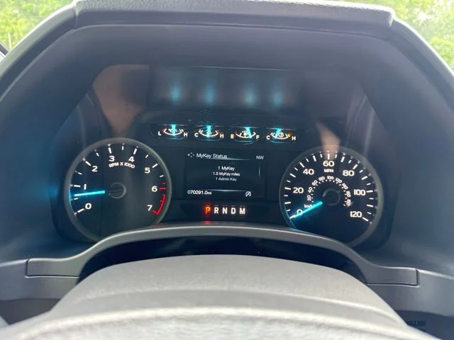 Used 2020 Red Ford XLT image 25
