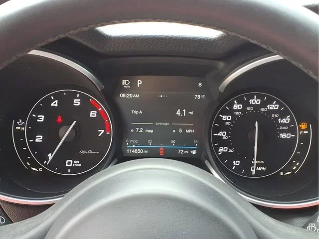 Used 2019  Alfa Romeo Ti image 15