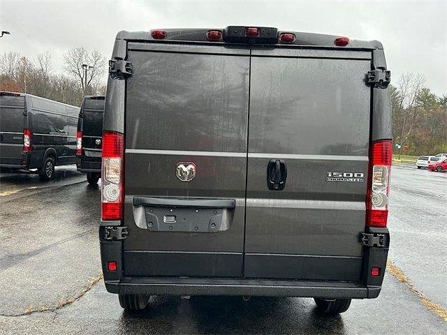 New 2026 Granite Crystal Metallic Clear-Coat Exterior Paint RAM Tradesman image 8