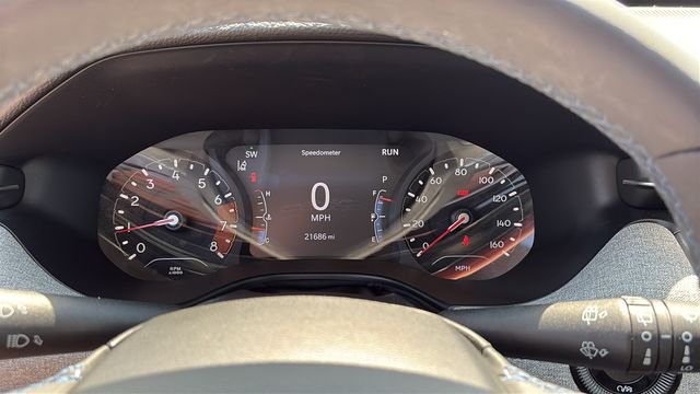 Used 2022 Silver Jeep Latitude image 14