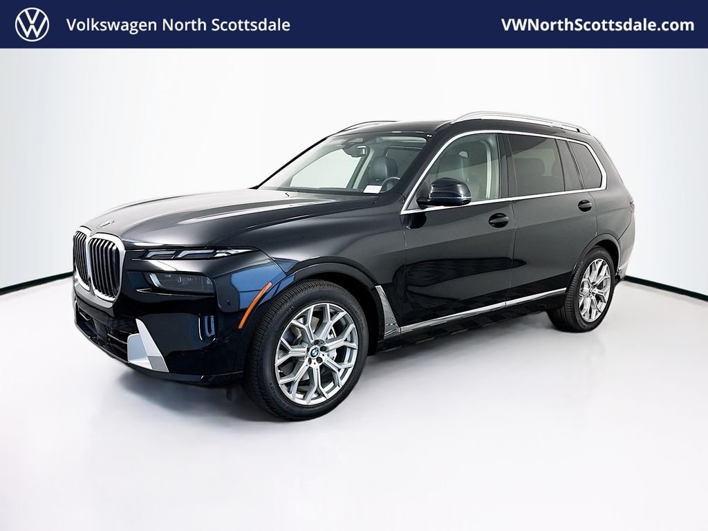 2023 BMW X7 xDrive40i's photo
