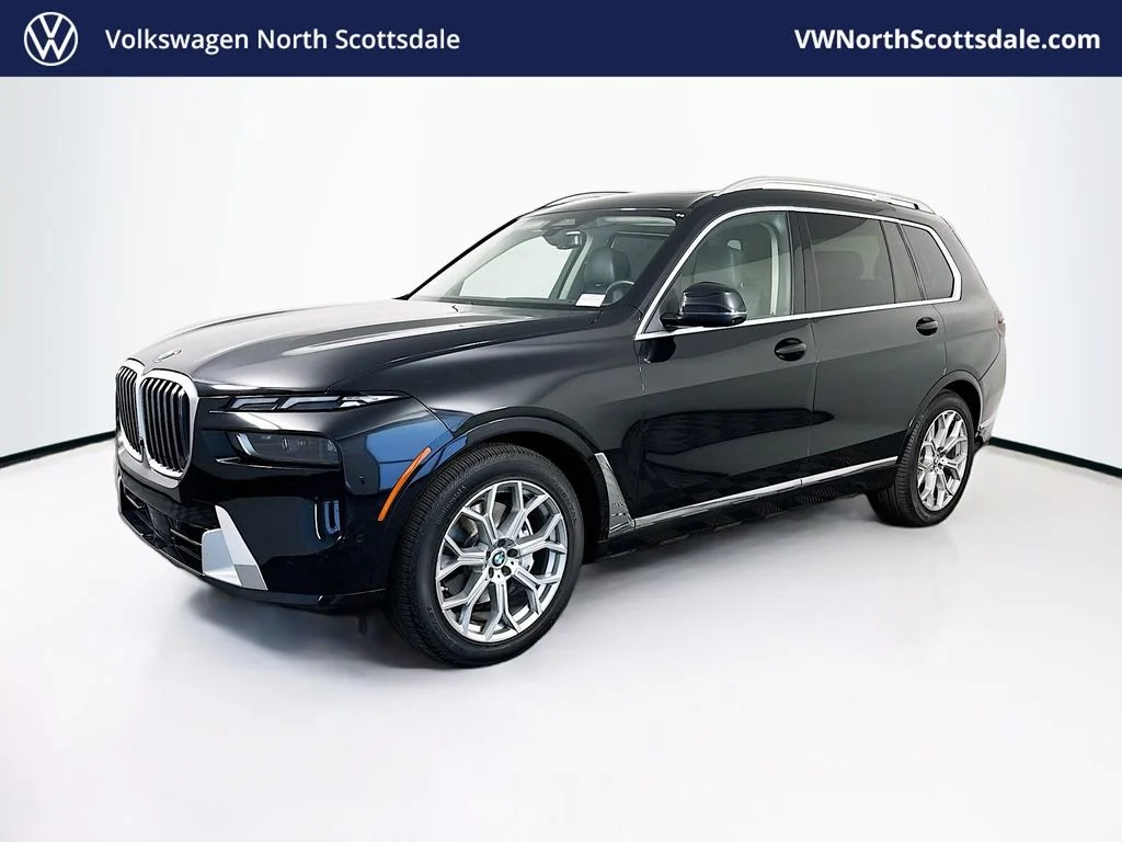2023 BMW X7