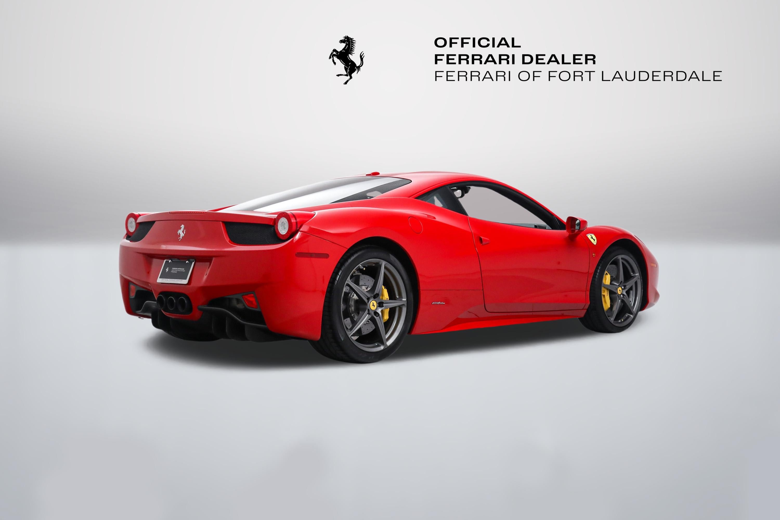 Used 2015 Rosso Corsa Ferrari  image 3