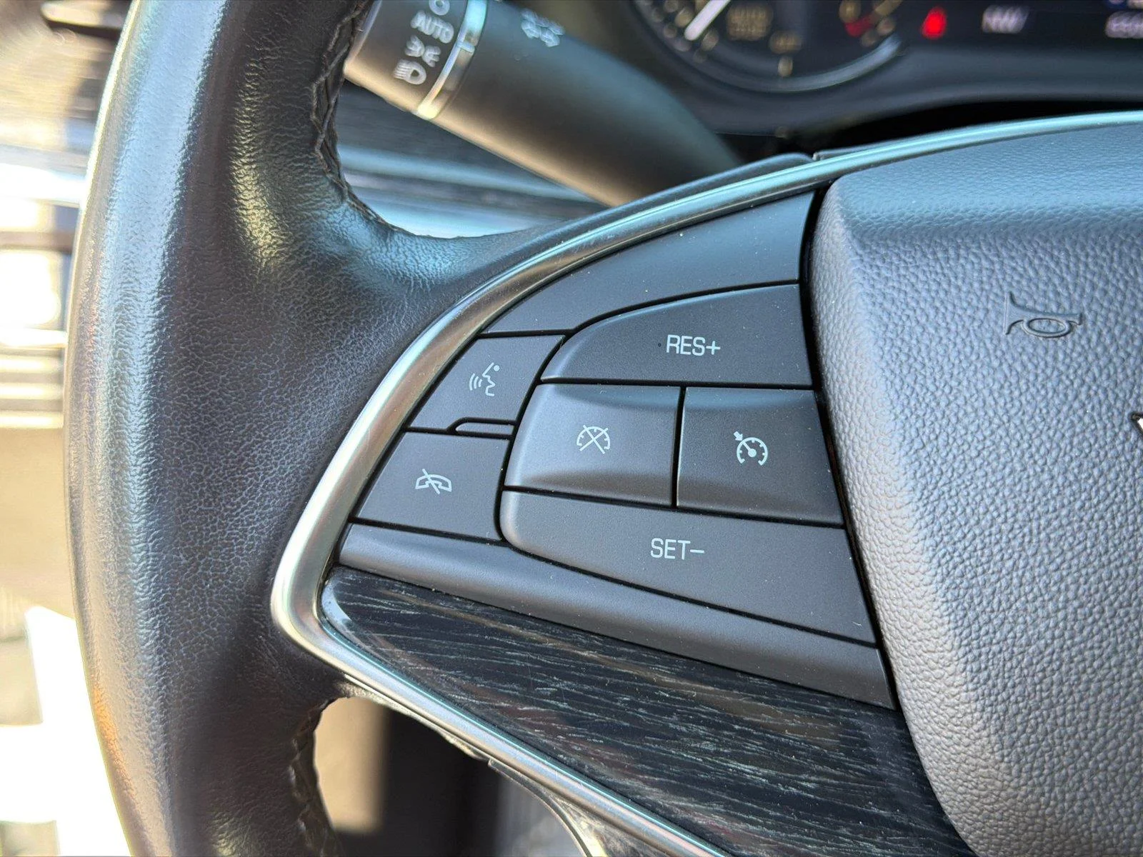 Used 2023 Crystal White Tricoat Cadillac AWD Premium Luxury image 37