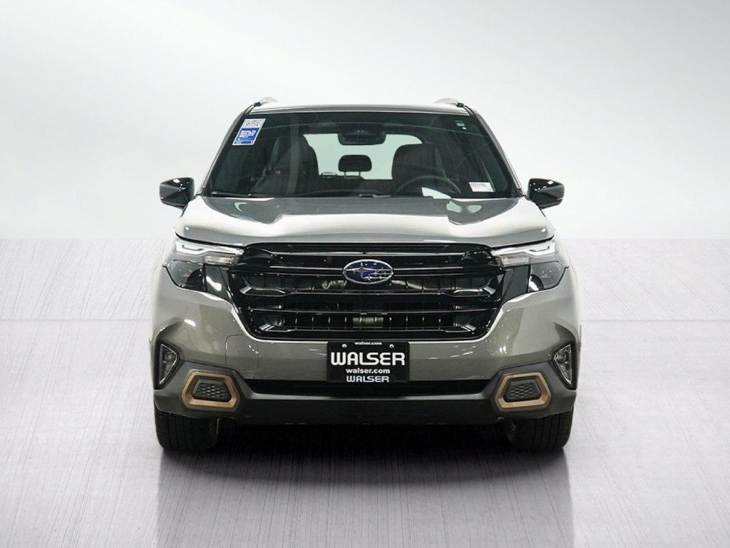 Used 2025 River Rock Pearl Subaru Sport image 8