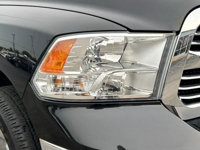 Used 2015 Black Ram Big Horn image 16