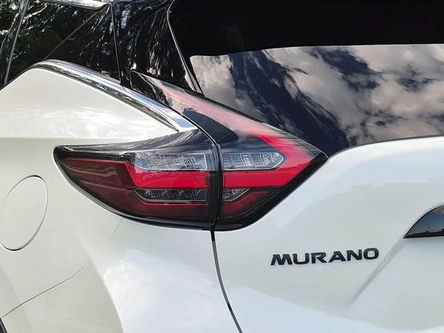 Used 2023 White Nissan SV image 21