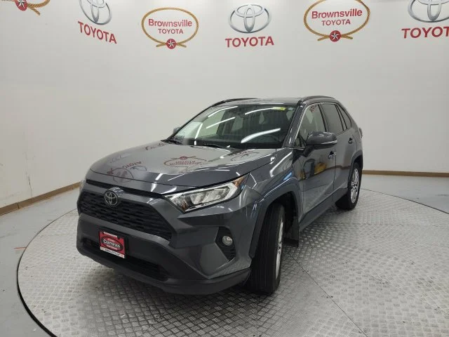 Used 2021 Gray Toyota XLE Premium image 2