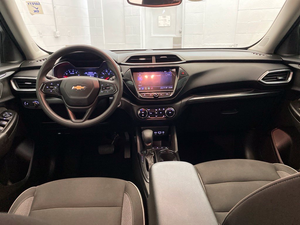 Used 2023 Black Chevrolet LT image 11