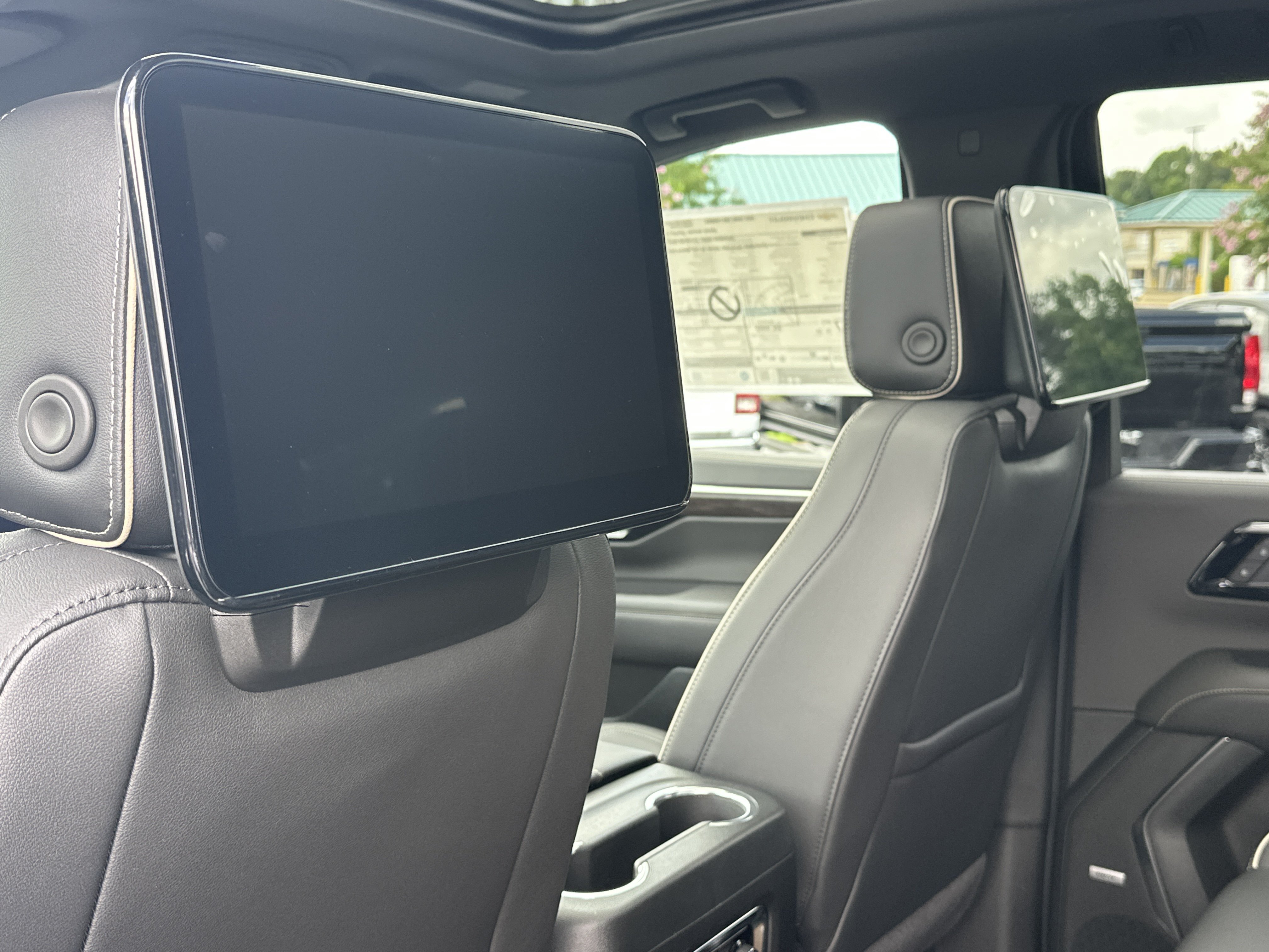 2026 Chevrolet Tahoe Premier - Photo 22