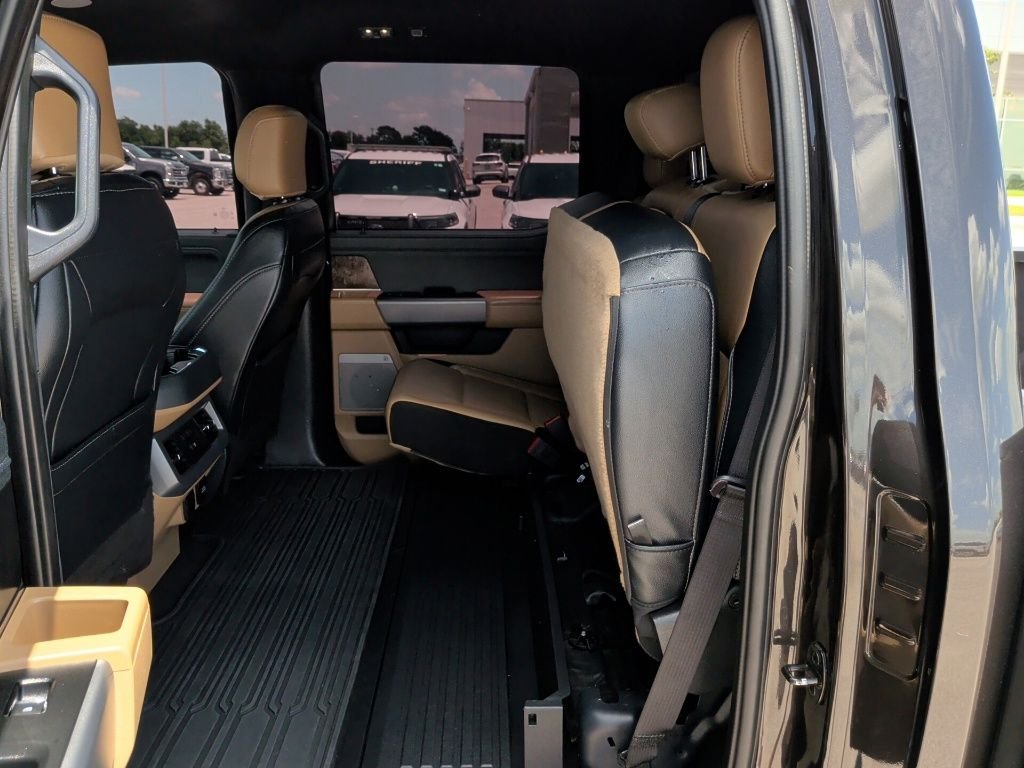 Used 2024 Bronze Metallic Ford Lariat image 44