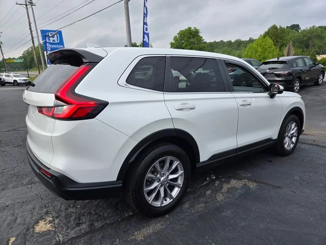 Used 2023 White Honda EX-L image 8
