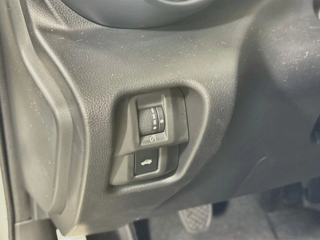 Used 2024  Toyota Base image 10