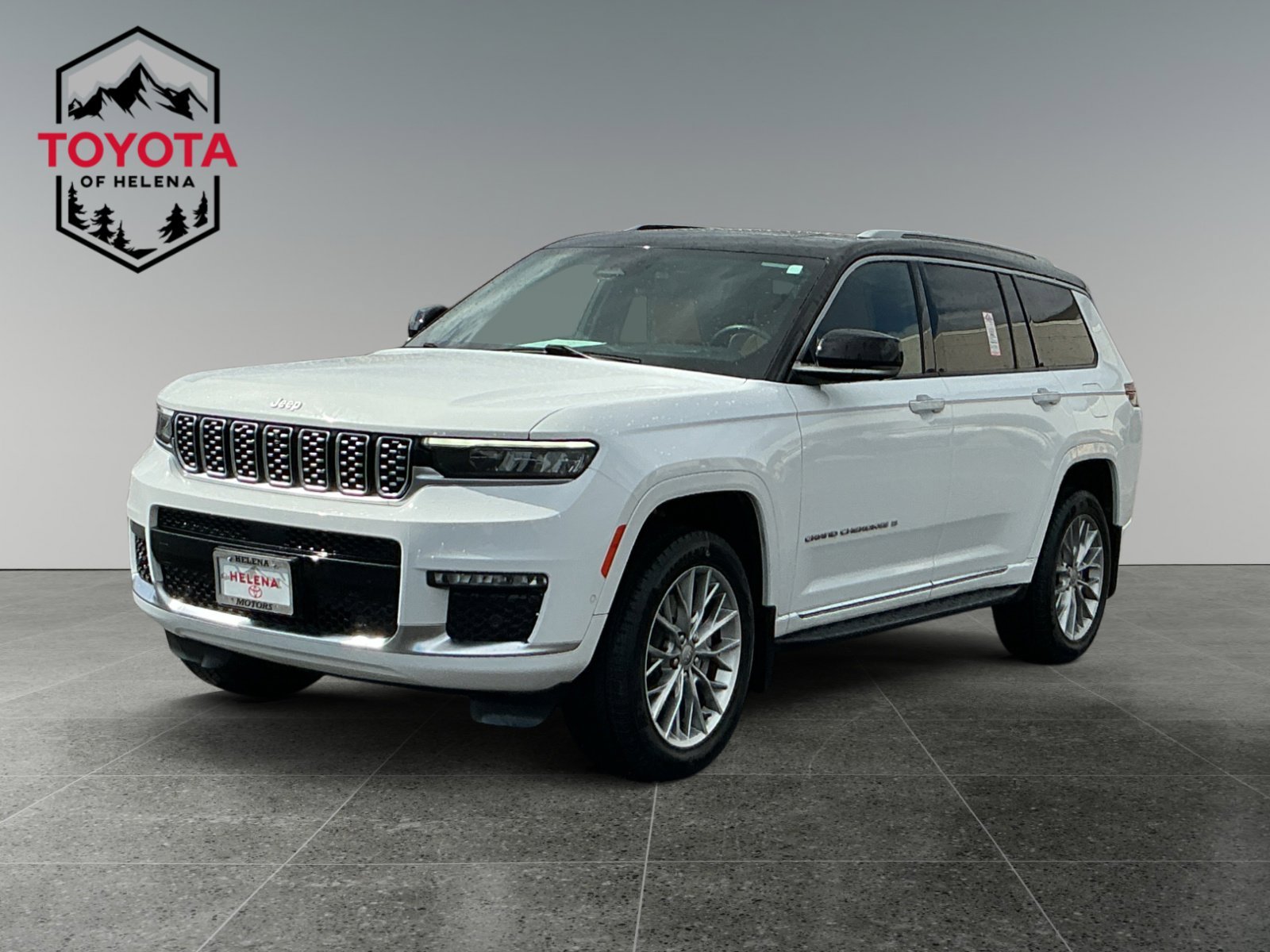 2023 Jeep Grand Cherokee L Summit 4x4's photo