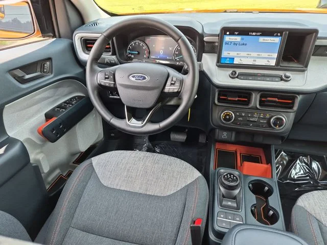 Used 2023 Orange Ford XLT image 30