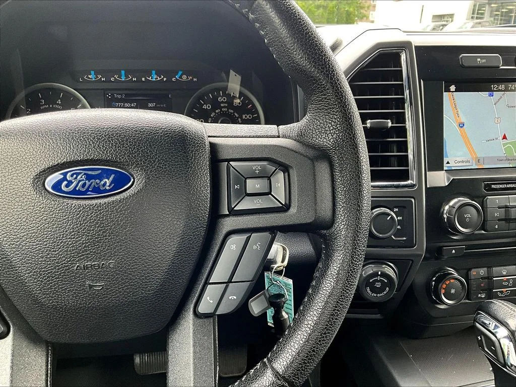 Used 2016 Blue Ford XLT image 15