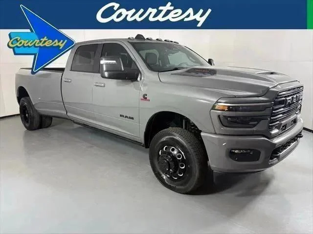 2026 RAM 3500 Laramie 4X4 Crew Cab LWB's photo