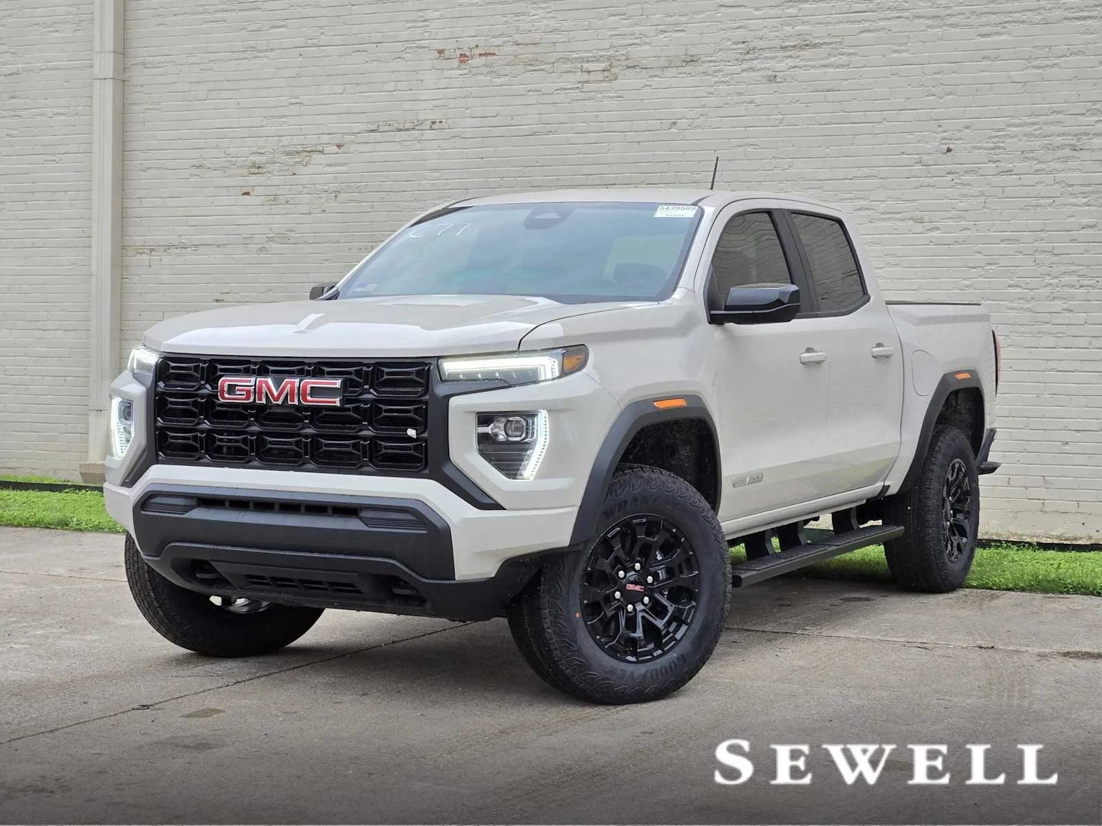 2026 GMC Canyon 2WD Elevation Crew Cab Short Box's photo
