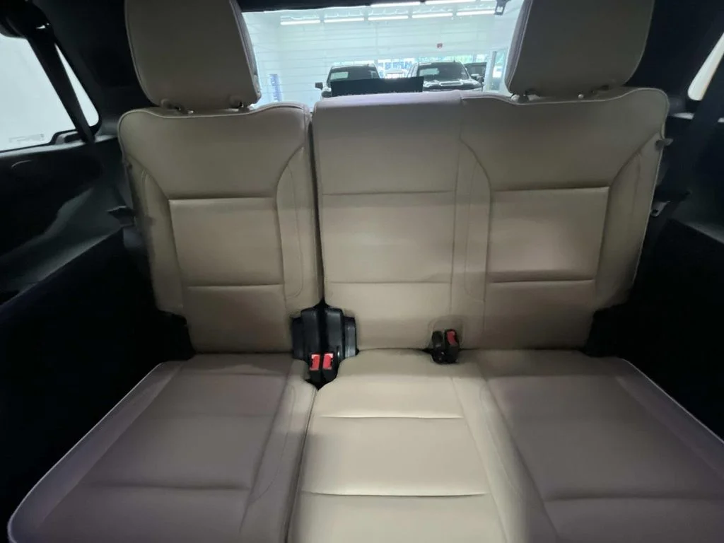 Used 2023 Radiant Red Tintcoat Chevrolet Premier image 13