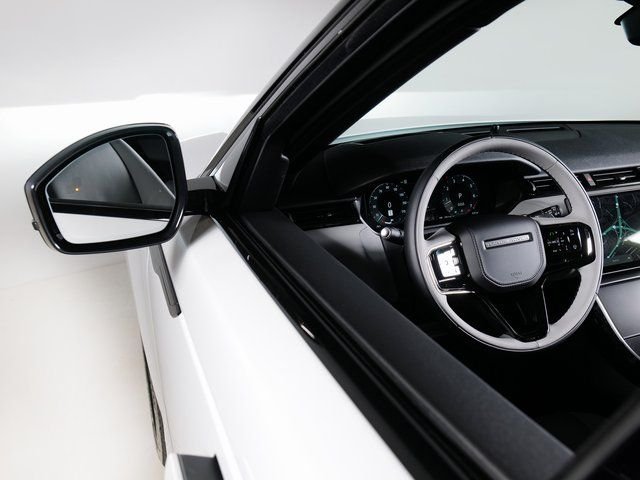 New 2026 Fuji White Land Rover S image 23