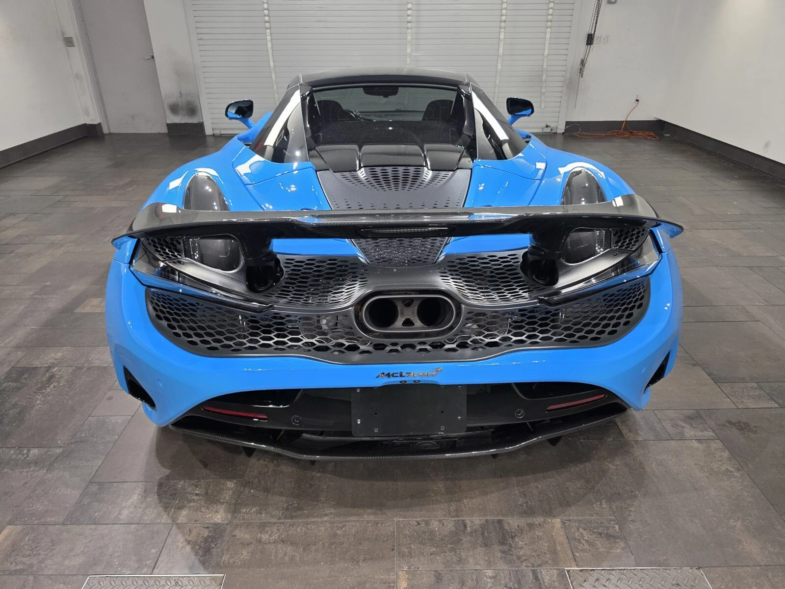 Used 2024 MSO Mexico Blue McLaren Spider image 18