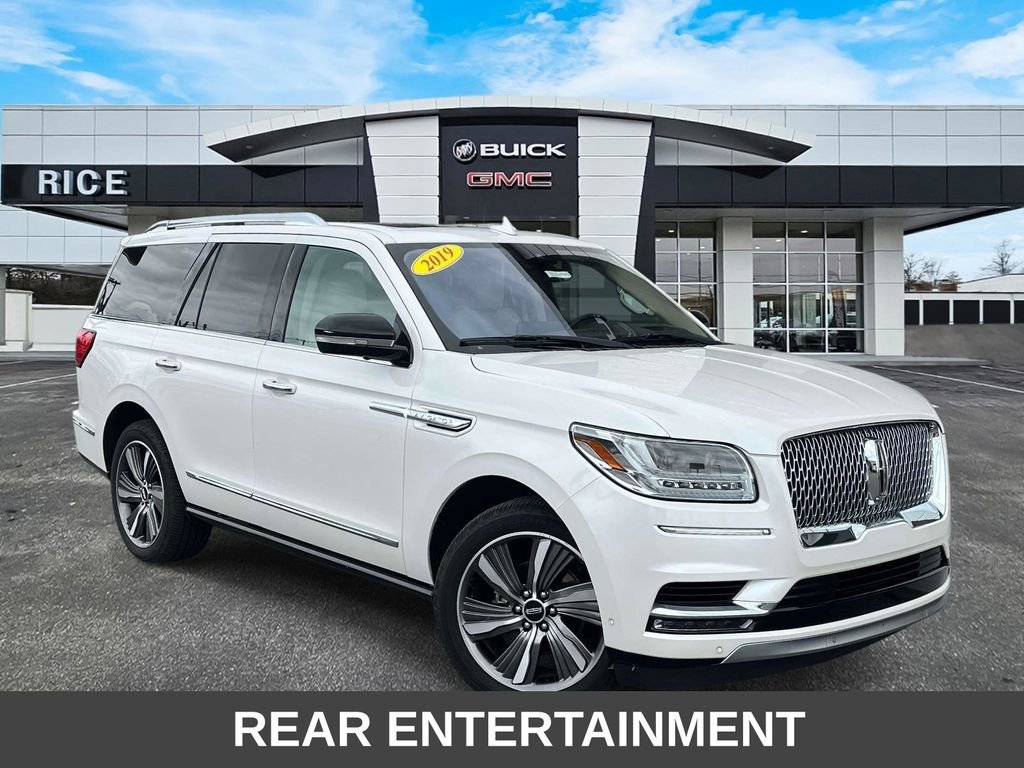2019 Lincoln Navigator Reserve 4WD's photo