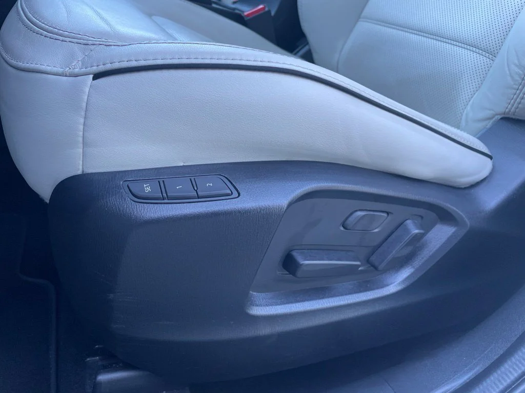 Certified Used 2024 White Mazda 2.5 S Preferred Package image 14