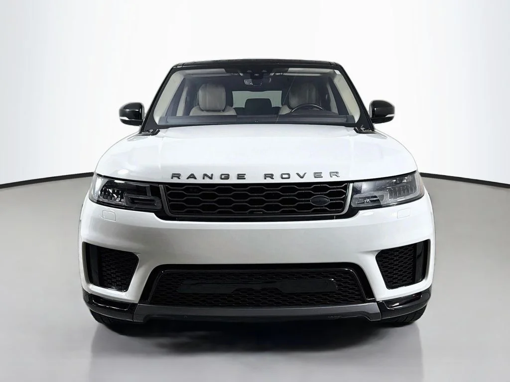 Used 2021 White Land Rover HSE Silver Edition image 2