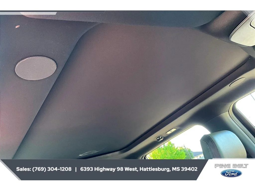 New 2026 Antimatter Blue Metallic Ford Lariat® image 17