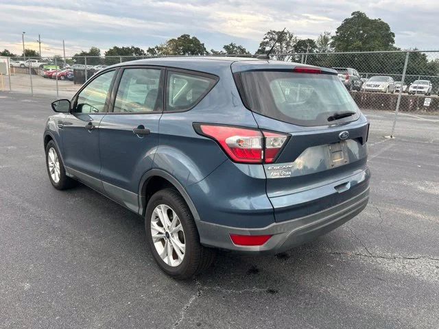 Used 2018 Blue Ford S image 3