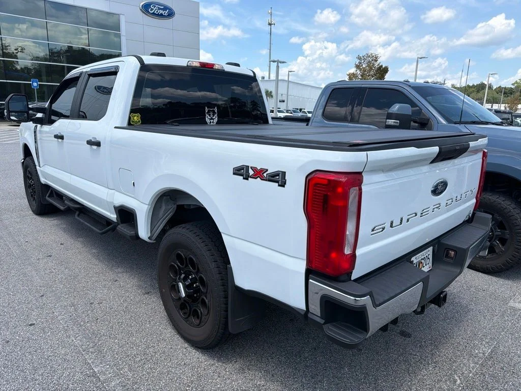 Used 2024 Oxford White Ford XL image 3