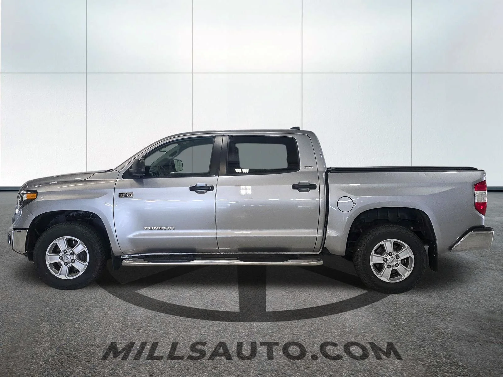2020 Toyota Tundra SR5 - Photo 3
