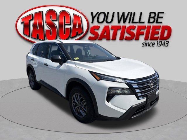 Used 2024 White Nissan S image 4