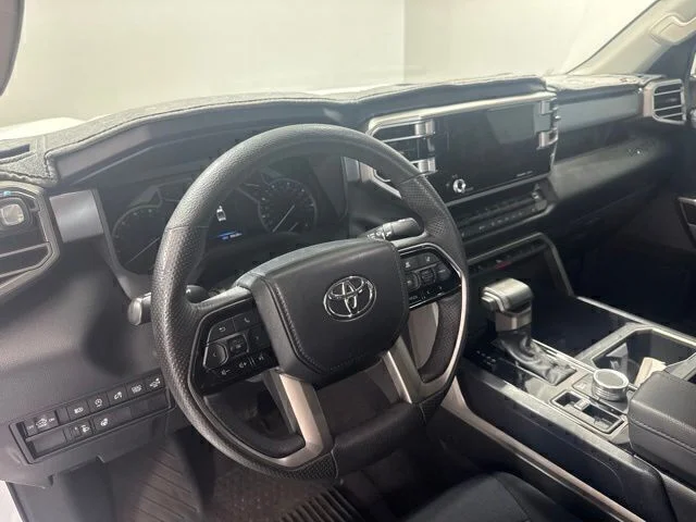 Used 2023 White Toyota SR5 image 13