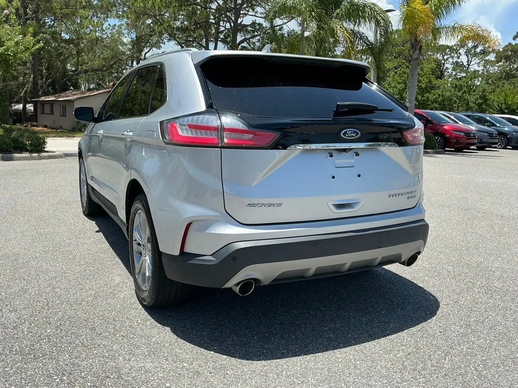 Used 2019 Silver Ford Titanium image 5